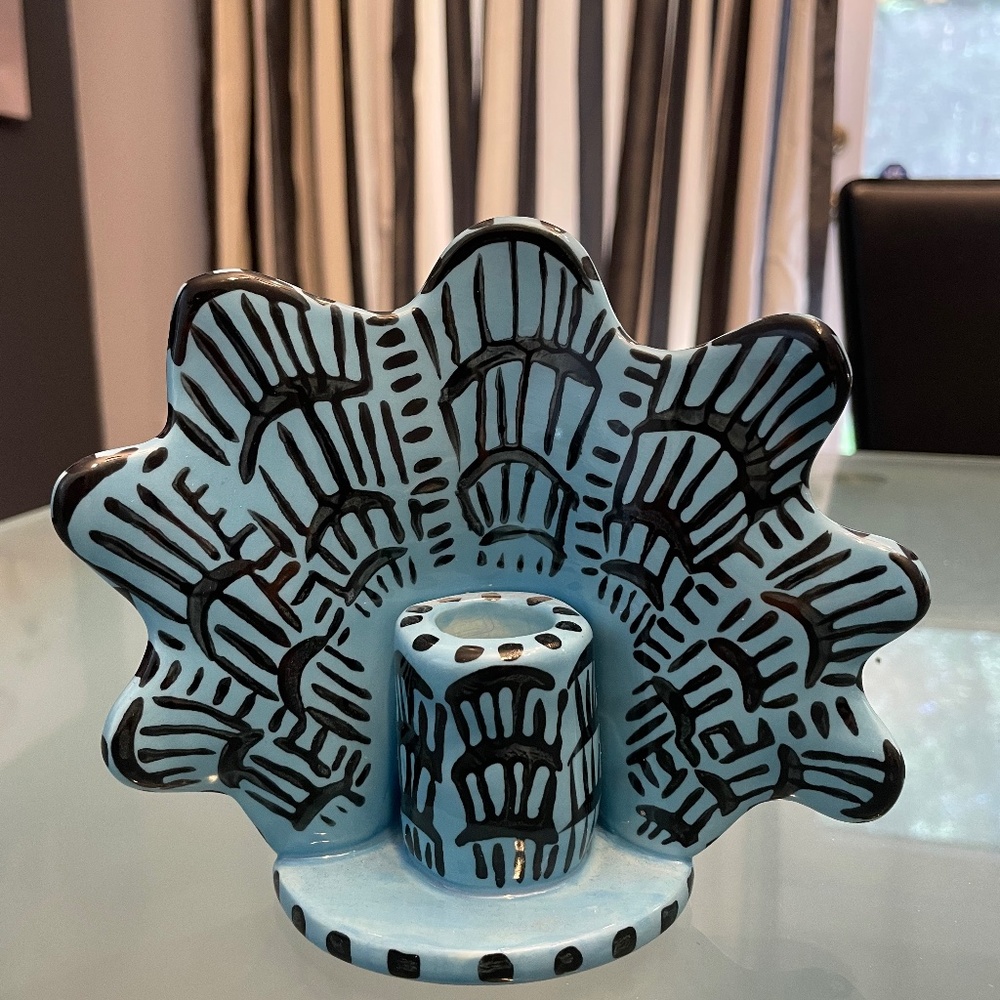 Candle holder